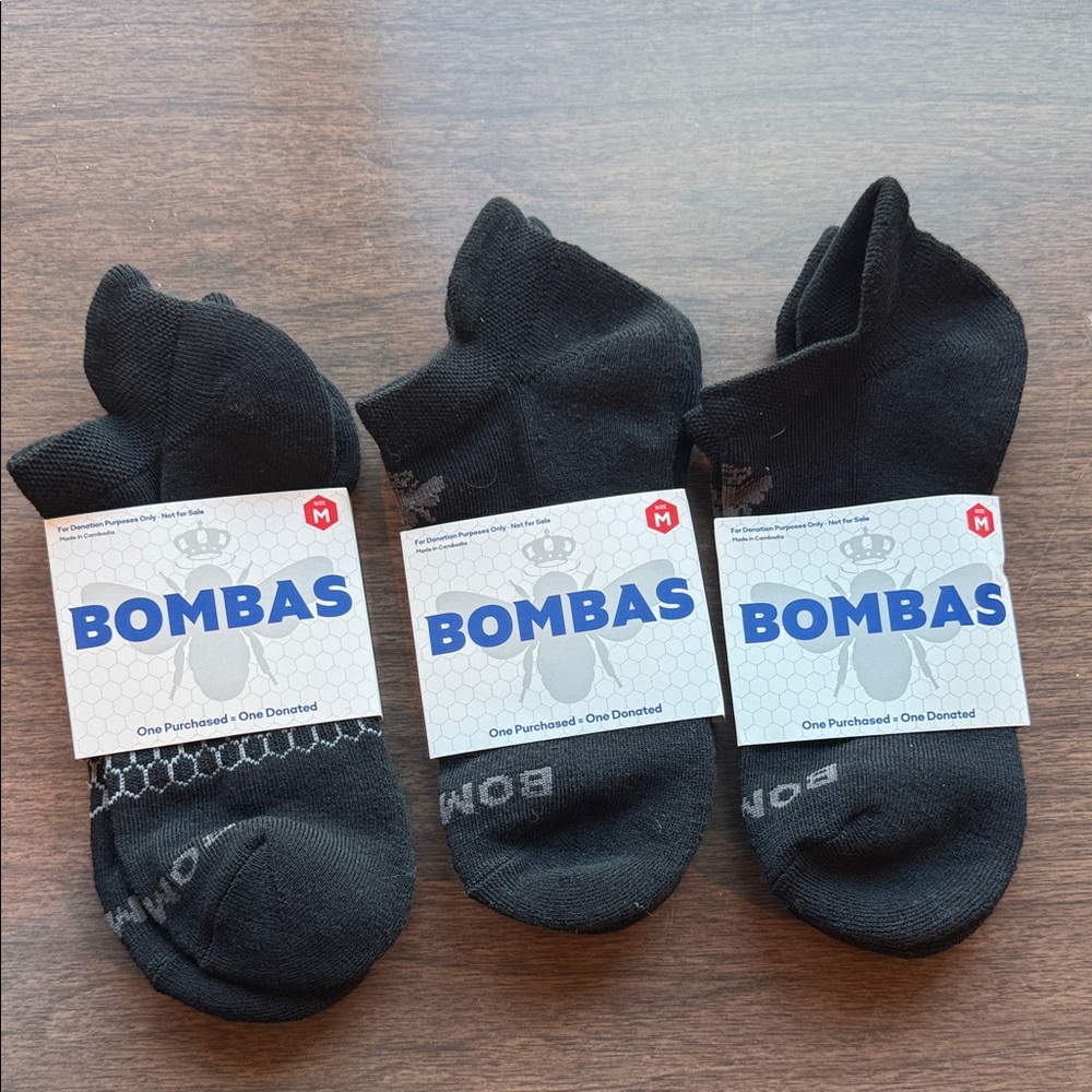 Bombas NWT BUNDLE UNISEX MEDIUM Black Athletic Socks